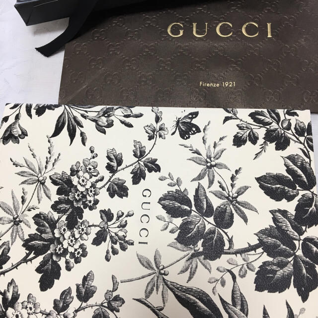 Gucci(グッチ)のグッチ スケッチブック  エンタメ/ホビーのアート用品(スケッチブック/用紙)の商品写真