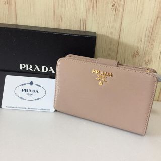 プラダ(PRADA)の再入荷 プラダ 新品 サフィアーノ コンパクト 折り財布 カメオ 大人気☆(財布)