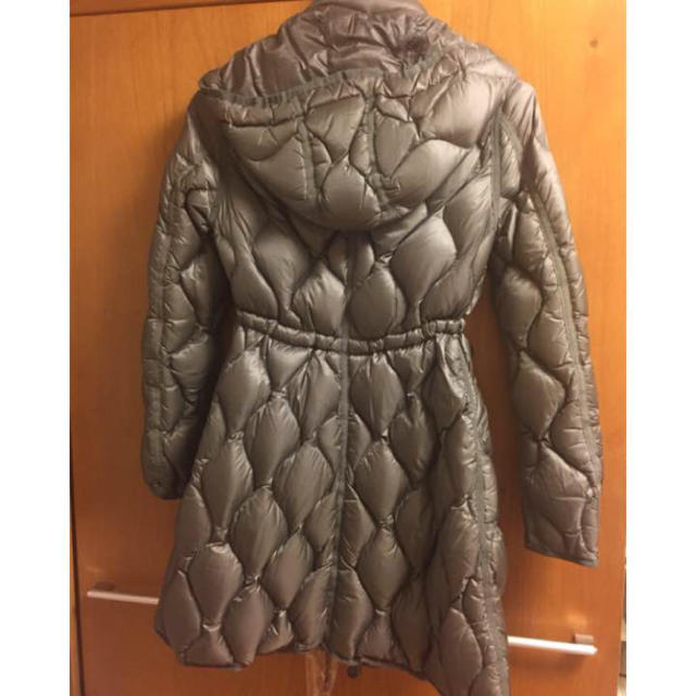 MONCLER(モンクレール)のモンクレール　レディース　00　専用 レディースのジャケット/アウター(ダウンジャケット)の商品写真