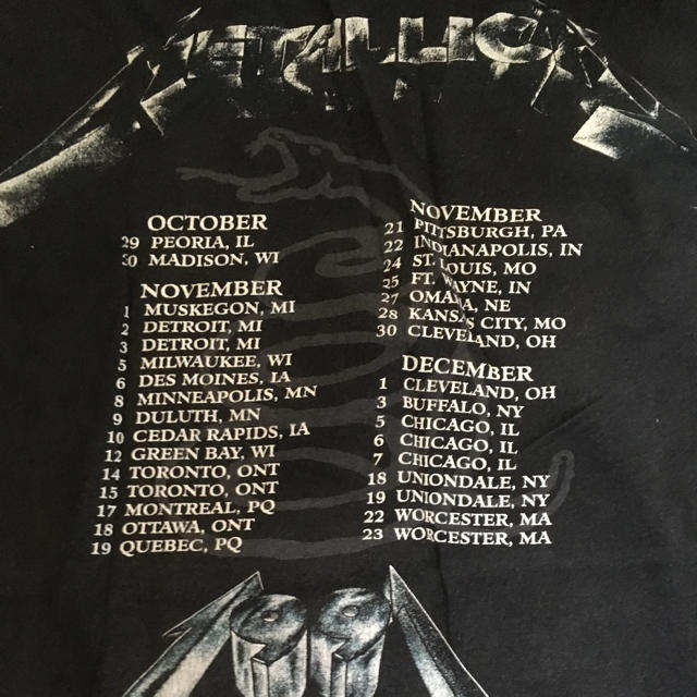 Santa Monica(サンタモニカ)のMADE in USA metallica tour shirts 90s v レディースのトップス(Tシャツ(半袖/袖なし))の商品写真