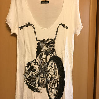アズールバイマウジー(AZUL by moussy)の白Tシャツ(Tシャツ(半袖/袖なし))