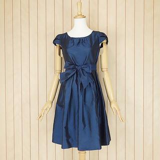 ストロベリーフィールズ ミディアムドレス（ブルー・ネイビー/青色系 