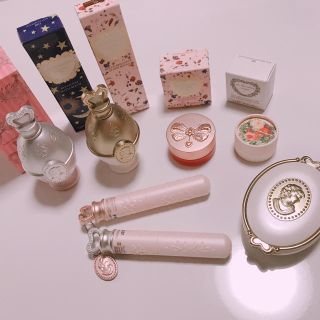 レメルヴェイユーズラデュレ(Les Merveilleuses LADUREE)のラデュレ 7点セット(チーク)