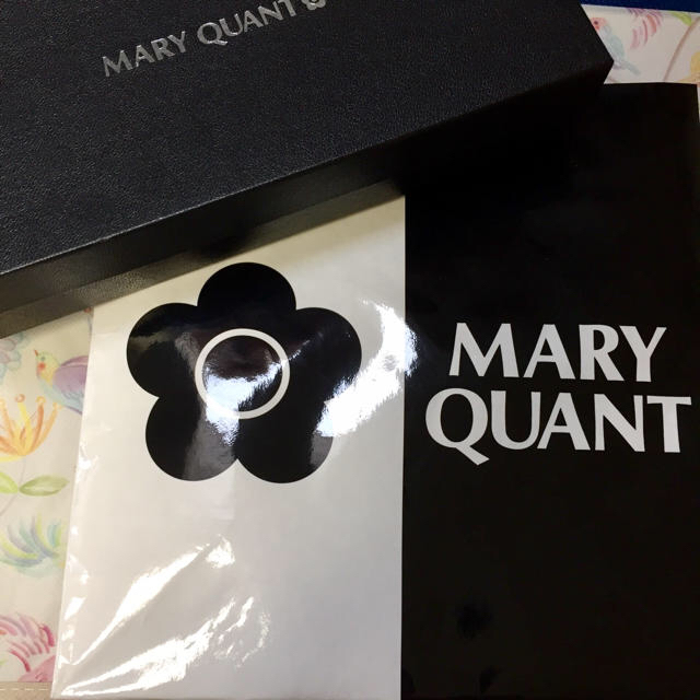 MARY QUANT(マリークワント)のMARY QUANT 長財布 レディースのファッション小物(財布)の商品写真