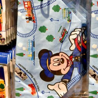 Disney - ミッキー リゾートクルーザー柄 ランチ巾着 弁当袋 ... ミッキー ディズニー ランチマット お弁当袋
