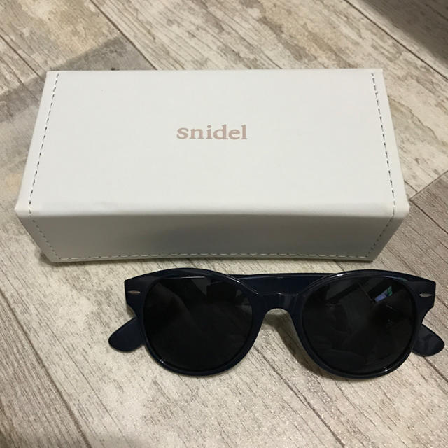 SNIDEL(スナイデル)のスナイデル＊サングラス レディースのファッション小物(サングラス/メガネ)の商品写真