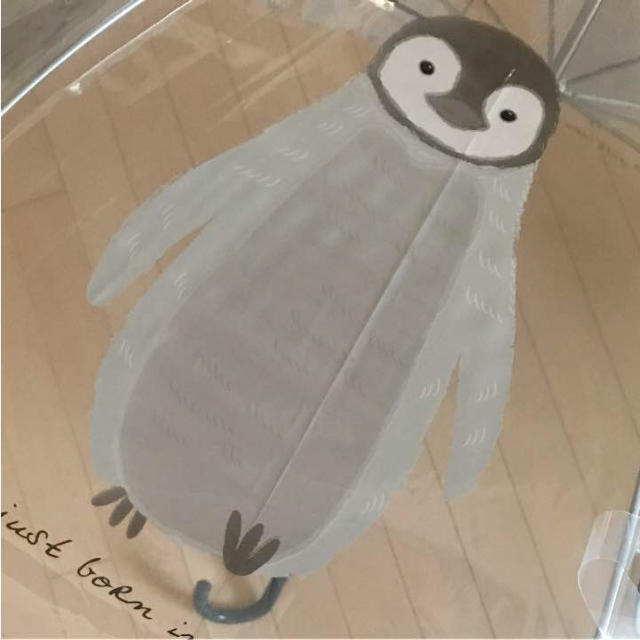 【新品】キュートなペンギン アンブレラ❤︎ビニール傘❤︎ レディースのファッション小物(傘)の商品写真