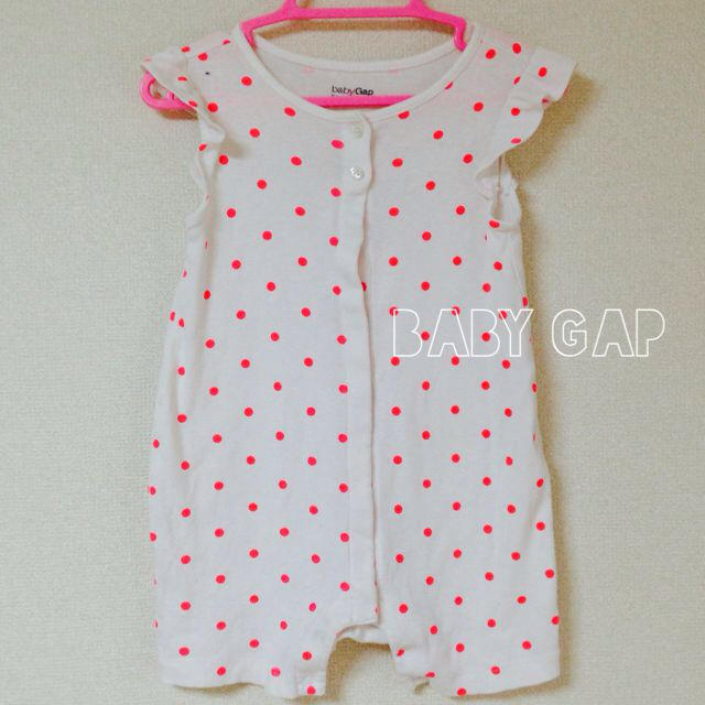 babyGAP(ベビーギャップ)のBabyGap♡袖フリル ロンパ オマケ キッズ/ベビー/マタニティのベビー服(~85cm)(ロンパース)の商品写真