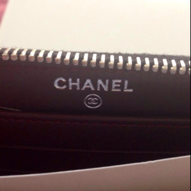 CHANEL(シャネル)の♡シャネル 美品♡ラムスキン長財布 レディースのファッション小物(財布)の商品写真