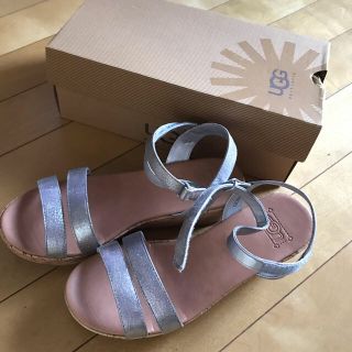 アグ(UGG)の週末割引★新品☆UGGサンダル(サンダル)