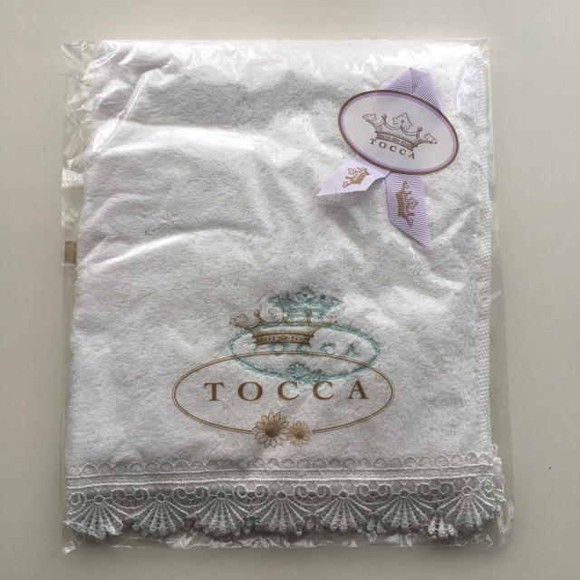 TOCCA(トッカ)のtocca タオル レディースのファッション小物(ハンカチ)の商品写真
