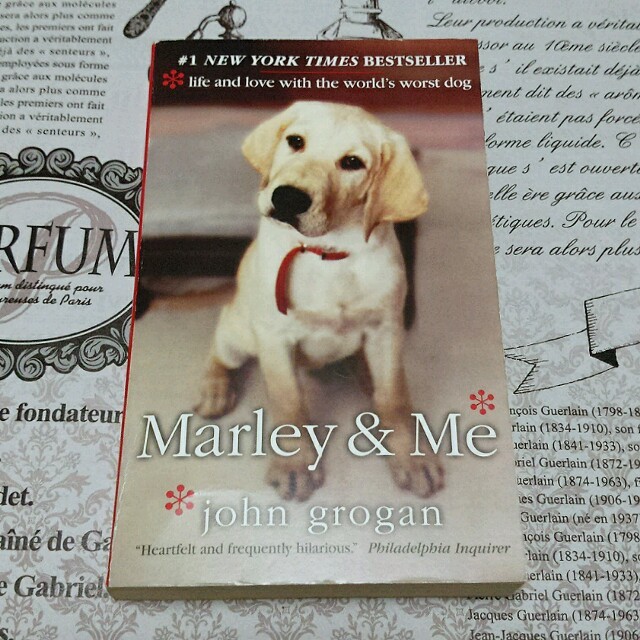 洋書☆Marley & Me 《マーリー 世界一おバカな犬が教えてくれたこと》 エンタメ/ホビーの本(洋書)の商品写真