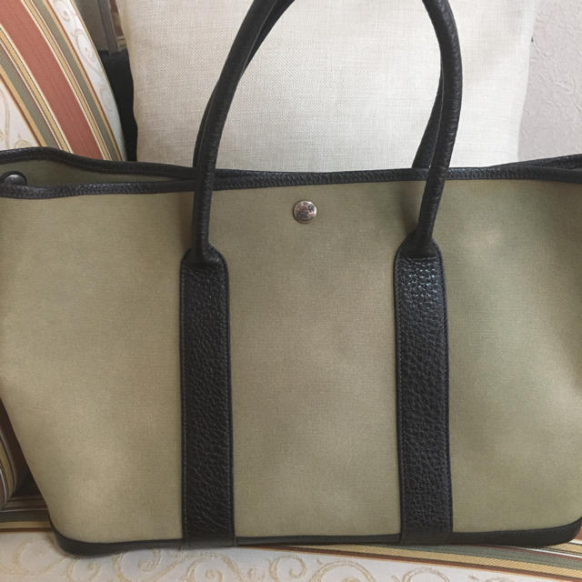 Hermes by luckys shop|エルメスならラクマ - エルメスガーデンパーティーの通販 新品超特価