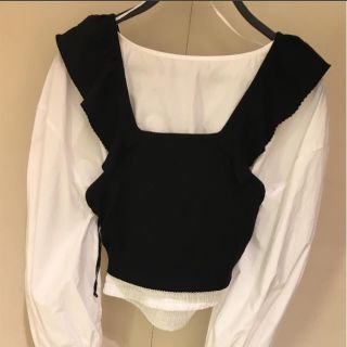 ザラ(ZARA)の完売品S ザラ フリル ビスチェ トップス ワンピ パンツ クロップド サンダル(シャツ/ブラウス(半袖/袖なし))