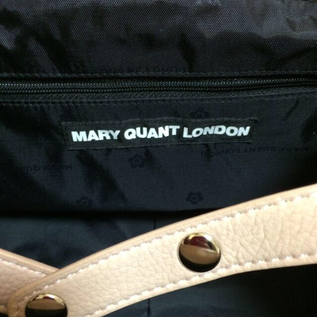 MARY QUANT(マリークワント)のMARY QUANTフェイクレザーバック レディースのバッグ(ハンドバッグ)の商品写真