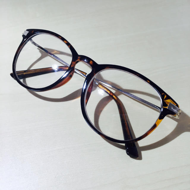 ikka(イッカ)のだて眼鏡 丸眼鏡 レディースのファッション小物(サングラス/メガネ)の商品写真