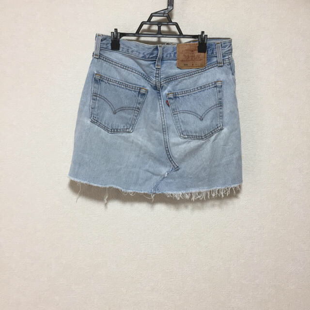 Levi's(リーバイス)のリーバイス 501 切りっぱなしデニムスカート レディースのスカート(ミニスカート)の商品写真