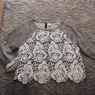 エイチアンドエム(H&M)のH&Mレーストップス(カットソー(長袖/七分))