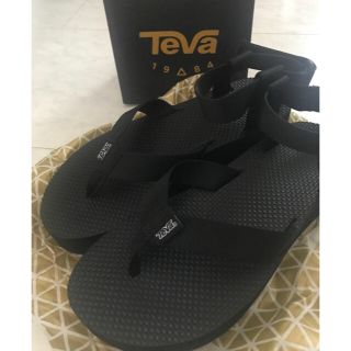 テバ(Teva)のtevaフラットフォームサンダル新品未使用(サンダル)