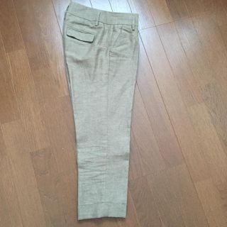 バナナリパブリック(Banana Republic)のセール！バナリパ タック入りクロップドパンツ(クロップドパンツ)