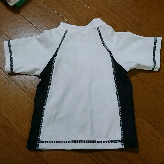 CONVERSE(コンバース)のキッズ ラッシュガード 100㎝ キッズ/ベビー/マタニティのキッズ服男の子用(90cm~)(水着)の商品写真