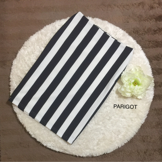 パリゴ(PARIGOT)のPARIGOT綺麗なストライプスカート美品❤️在庫一掃特価(ひざ丈スカート)