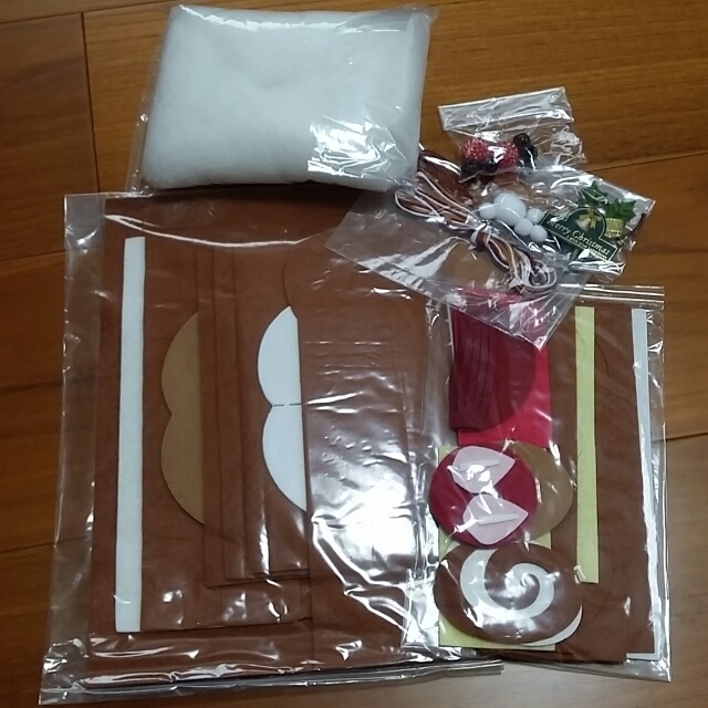 FELISSIMO(フェリシモ)の手作りキット☆フェルトのケーキ小箱 2点 その他のその他(その他)の商品写真