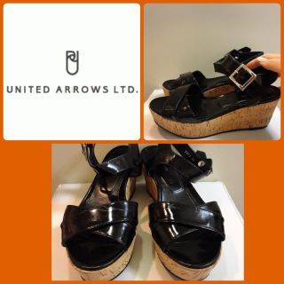 ユナイテッドアローズ(UNITED ARROWS)のユナイテッドアローズ♡ブラックエナメル コルクウエッジ サンダル♡(サンダル)