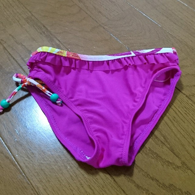 キッズ 水着 5T 110㎝ キッズ/ベビー/マタニティのキッズ服女の子用(90cm~)(水着)の商品写真