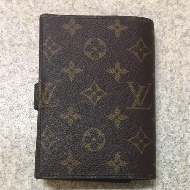 LOUIS VUITTON(ルイヴィトン)のルイヴィトン 手帳  アジェンダ【新品未使用】 メンズのファッション小物(手帳)の商品写真