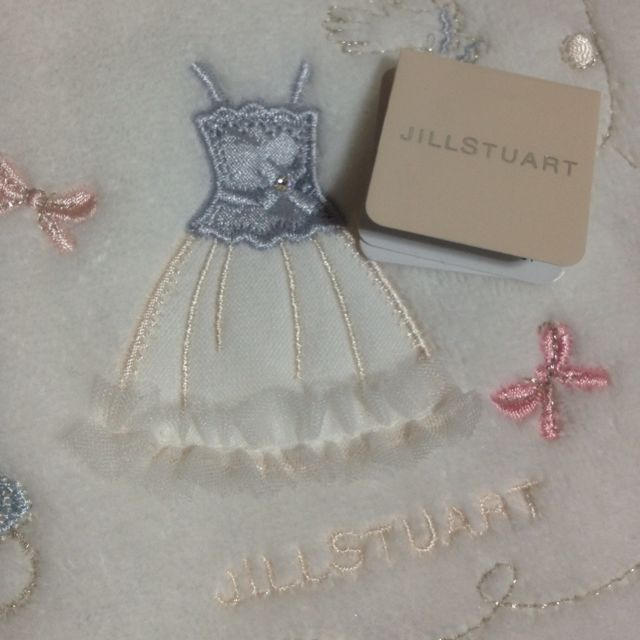 JILLSTUART(ジルスチュアート)の新品♡JILLSTUARTハンカチタオル レディースのファッション小物(ハンカチ)の商品写真