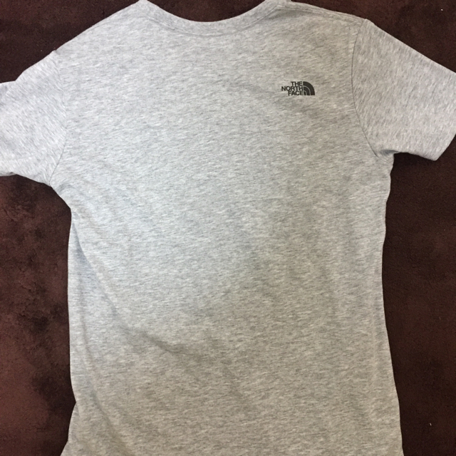 THE NORTH FACE(ザノースフェイス)の新品未使用  THE NORTH FACE Tシャツ レディースM レディースのトップス(Tシャツ(半袖/袖なし))の商品写真