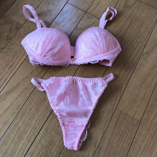 新品未使用♡ブラジャーTバックショーツセット(ブラ&ショーツセット)