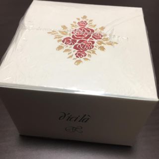 ディシラ(dicila)のディシラソリッド パルファム 値下げ(香水(女性用))