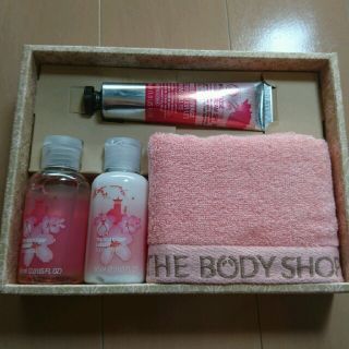 ザボディショップ(THE BODY SHOP)のBODY SHOP　ギフトセット(ボディクリーム)