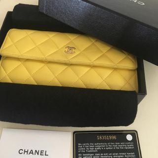 シャネル(CHANEL)のシャネル マトラッセ ラムスキン 財布 イエロー (財布)