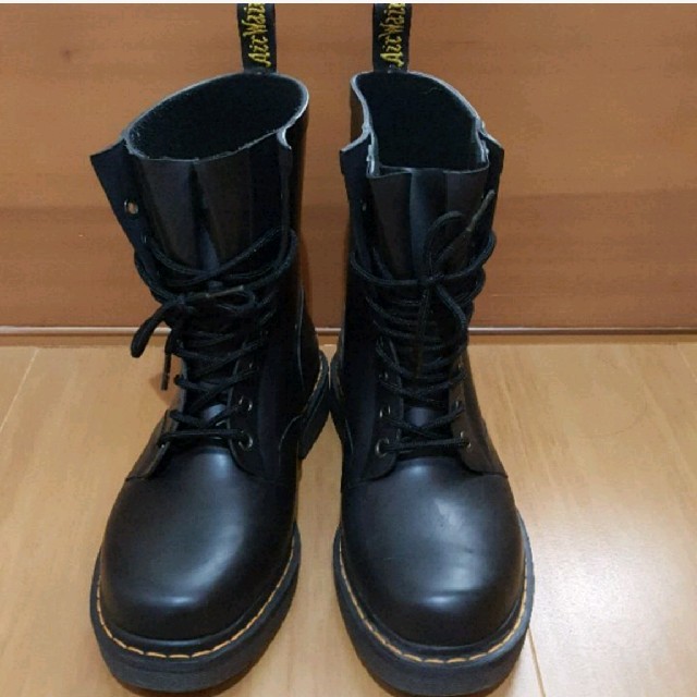 Dr.Martens - Dr.Martens レインブーツ 8ホール DRENCHの通販 by ...