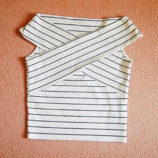 ザラ(ZARA)のZARA☆ザラ オフショルダートップス(カットソー(半袖/袖なし))