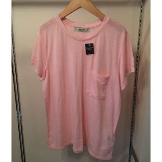 アバクロンビーアンドフィッチ(Abercrombie&Fitch)の新品未使用レディース Abercrombie&fitch Tシャツ ピンク(Tシャツ(半袖/袖なし))