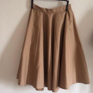 マウジー(moussy)のミドルサーキュラースカート(ひざ丈スカート)