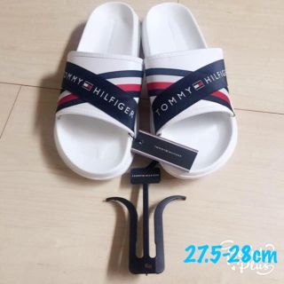 トミーヒルフィガー(TOMMY HILFIGER)の新品未使用 tommy hilfiger 限定フラッグロゴサンダル 白(サンダル)