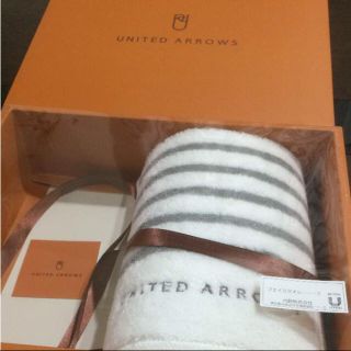 ユナイテッドアローズ(UNITED ARROWS)のぴーちゃん様専用【UNITED ARROWS】フェイスタオル ホワイト ボーダー(タオル/バス用品)