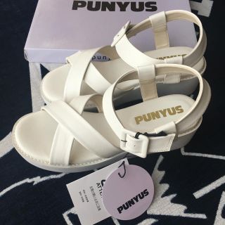 プニュズ(PUNYUS)の新品★PUNYUSのサンダル(サンダル)