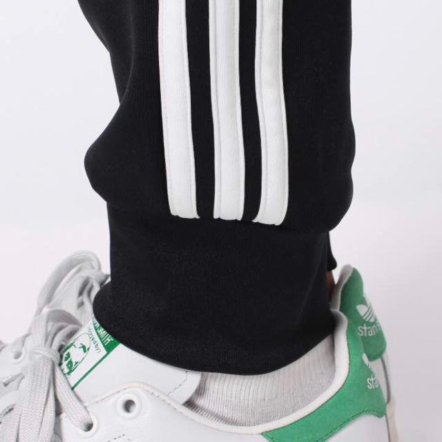adidas(アディダス)の【新品未使用】adidasトラックパンツサイズMスキニージョガーAJ6960黒 メンズのパンツ(その他)の商品写真