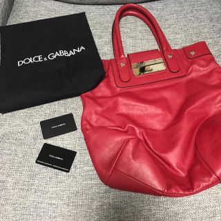 ドルチェアンドガッバーナ(DOLCE&GABBANA)の三連休限定 ドルチェアンドガッバーナ  赤 レザー バック (ハンドバッグ)