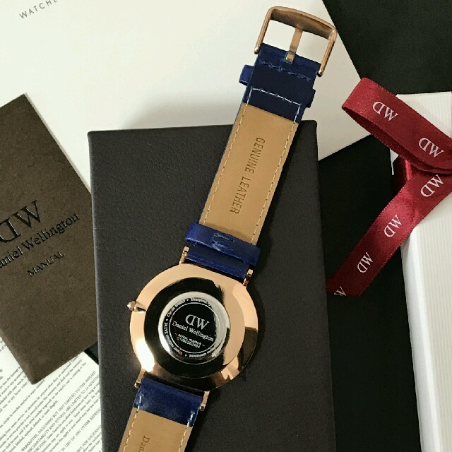 Daniel Wellington(ダニエルウェリントン)の【お得NATO付き✨】アメリカ限定　ダニエルウェリントン　ブルーカラー 40mm メンズの時計(腕時計(アナログ))の商品写真