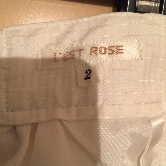 L'EST ROSE(レストローズ)のL'EST ROSE 花柄スカート Yellow レディースのスカート(ひざ丈スカート)の商品写真
