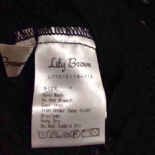 Lily Brown(リリーブラウン)の＊値下げ＊Lily Brown＊ブラウス レディースのトップス(シャツ/ブラウス(半袖/袖なし))の商品写真