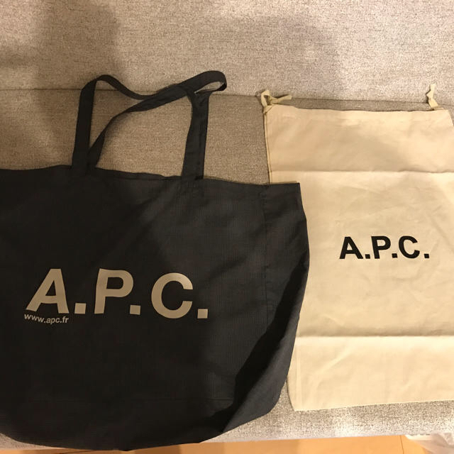 A.P.C(アーペーセー)のA.P.C アーペーセー 巾着 トート ミニポーチ レディースのバッグ(トートバッグ)の商品写真