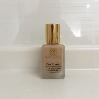 エスティローダー(Estee Lauder)のエスティーローダー ダブルウェア デザートベージュ(ファンデーション)